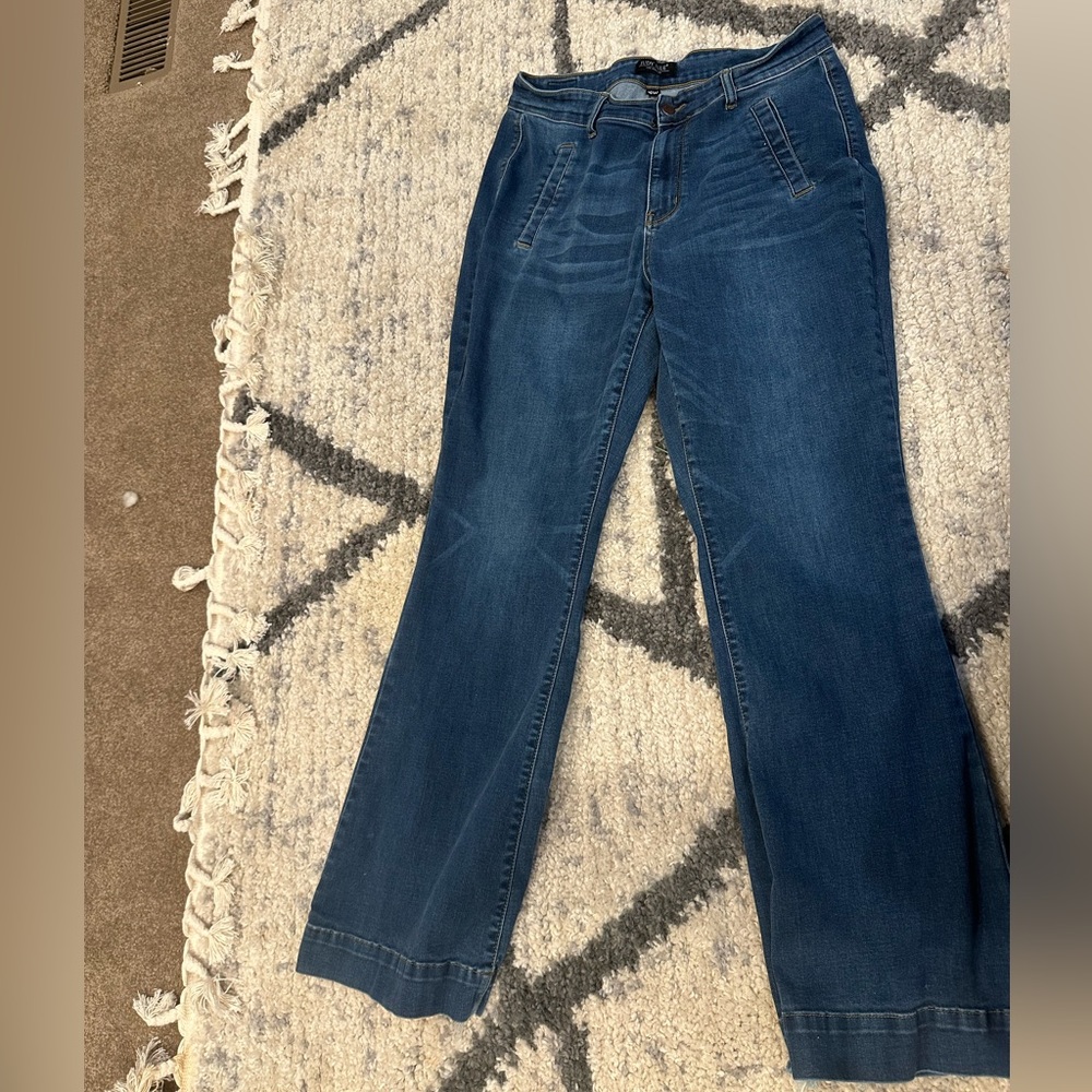Judy blue jeans